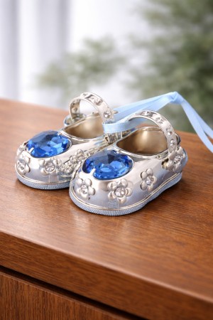 Zilveren Babyschoentjes met Blauwe Kristallen – Luxe Cadeau Decoratie