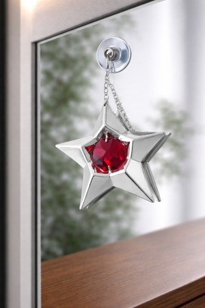 Zilveren Ster met Rode Kristallen – Luxe Raamdecoratie met Zuignap