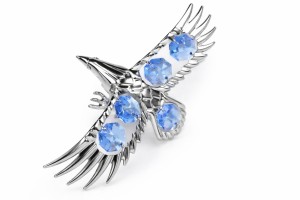 Zilveren Adelaar met Blauwe Kristallen – Luxe Decoratie Beeldje